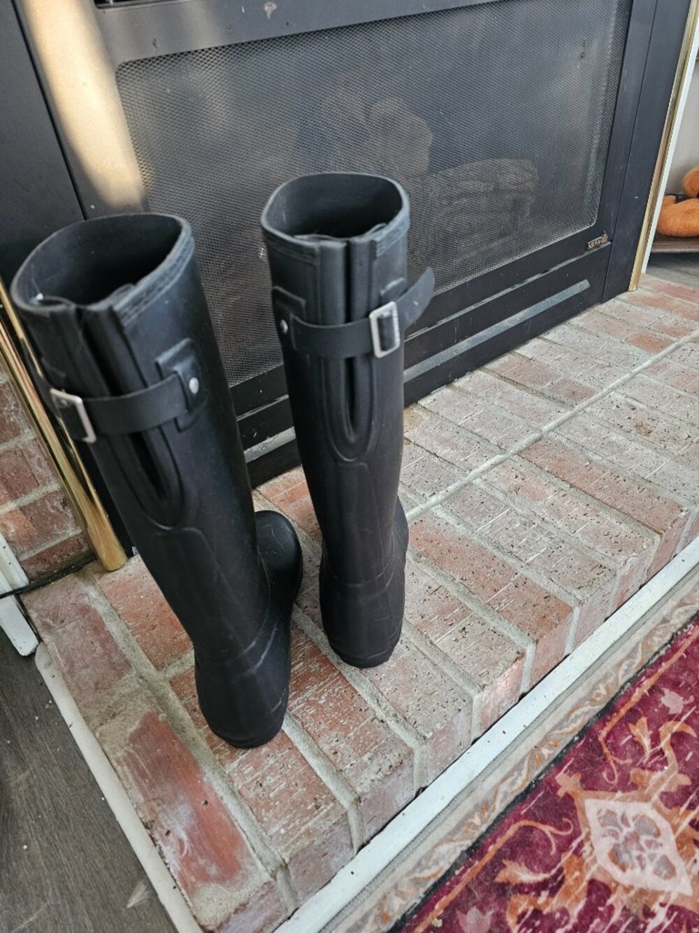 Hunter tall rain boots 7 - Picture 2 of 4